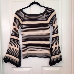 BEBE bell sleeve top
